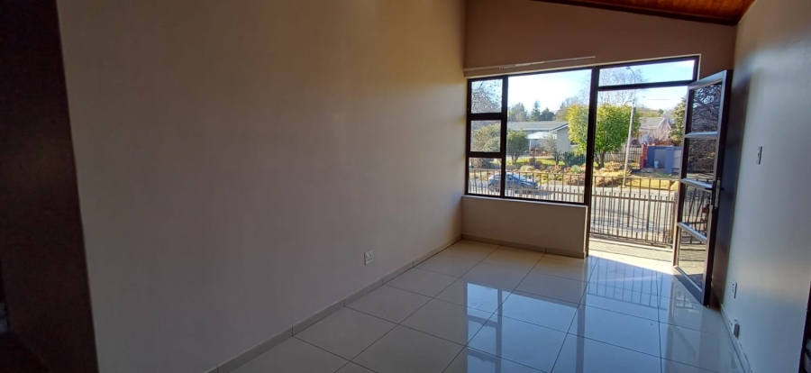 9 Bedroom Property for Sale in Hospitaalheuwel Free State